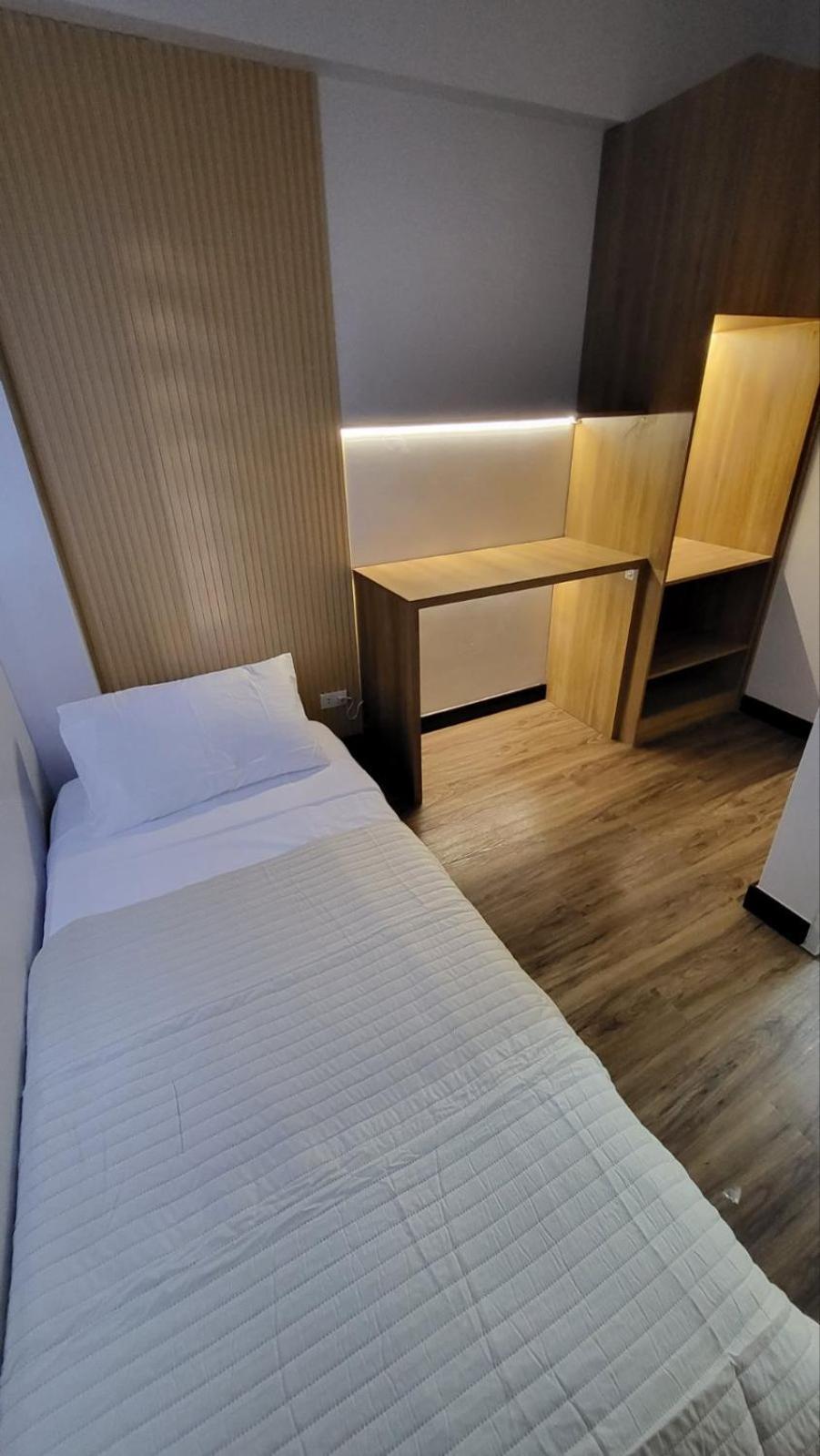 The Atherton- Spacious Modern Condo Unit In Paranaque Near The Airport, Makati, Bgc And Highways Paranaque City Eksteriør billede