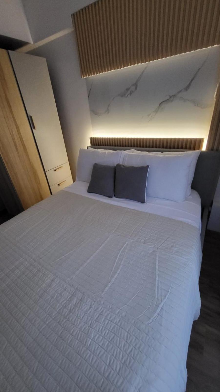 The Atherton- Spacious Modern Condo Unit In Paranaque Near The Airport, Makati, Bgc And Highways Paranaque City Eksteriør billede