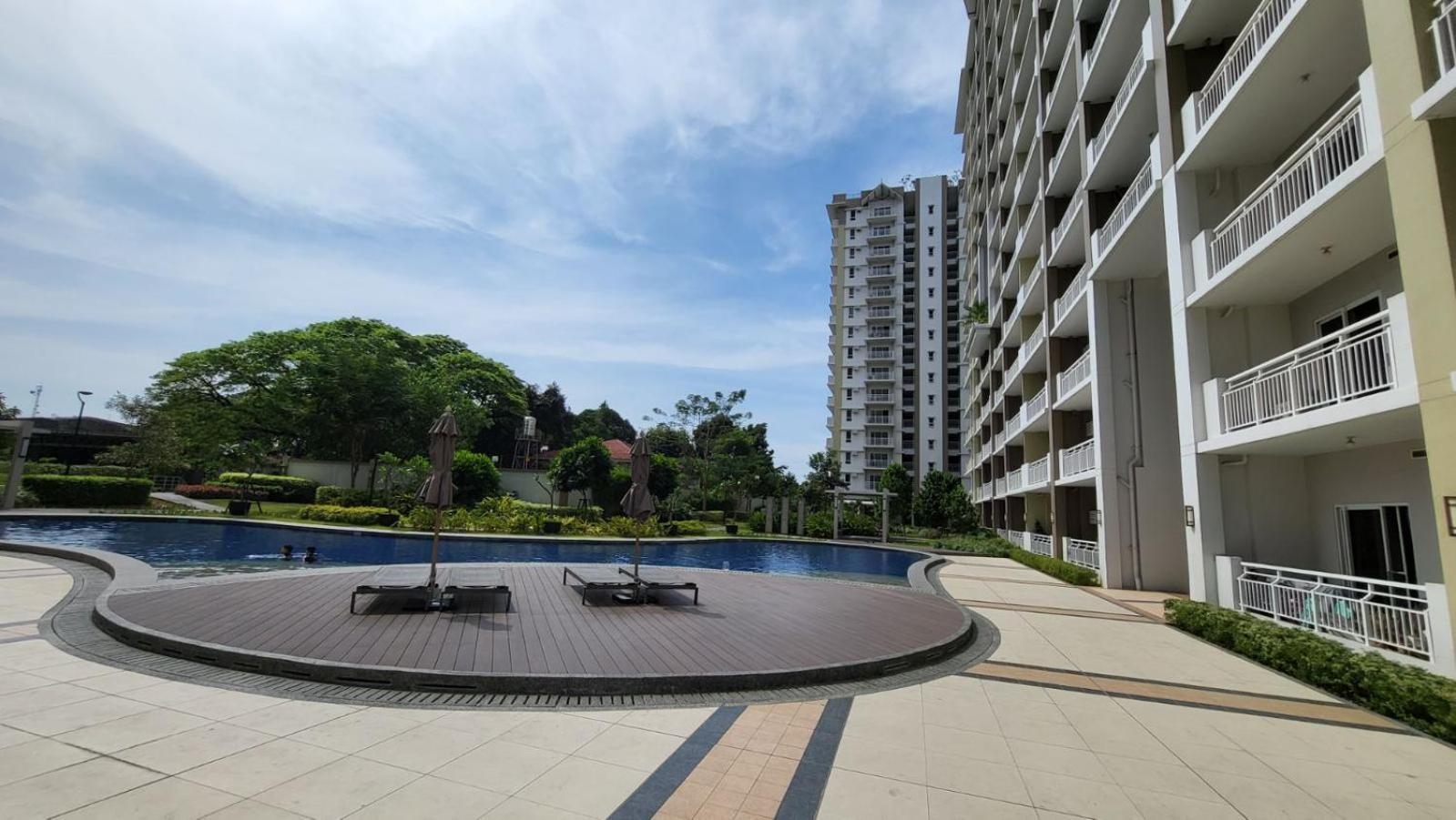 The Atherton- Spacious Modern Condo Unit In Paranaque Near The Airport, Makati, Bgc And Highways Paranaque City Eksteriør billede