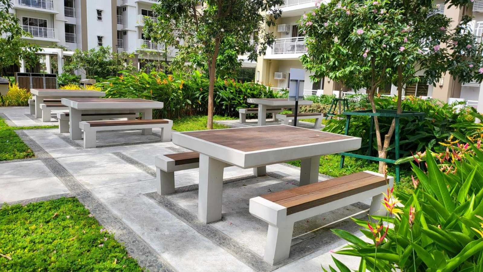 The Atherton- Spacious Modern Condo Unit In Paranaque Near The Airport, Makati, Bgc And Highways Paranaque City Eksteriør billede