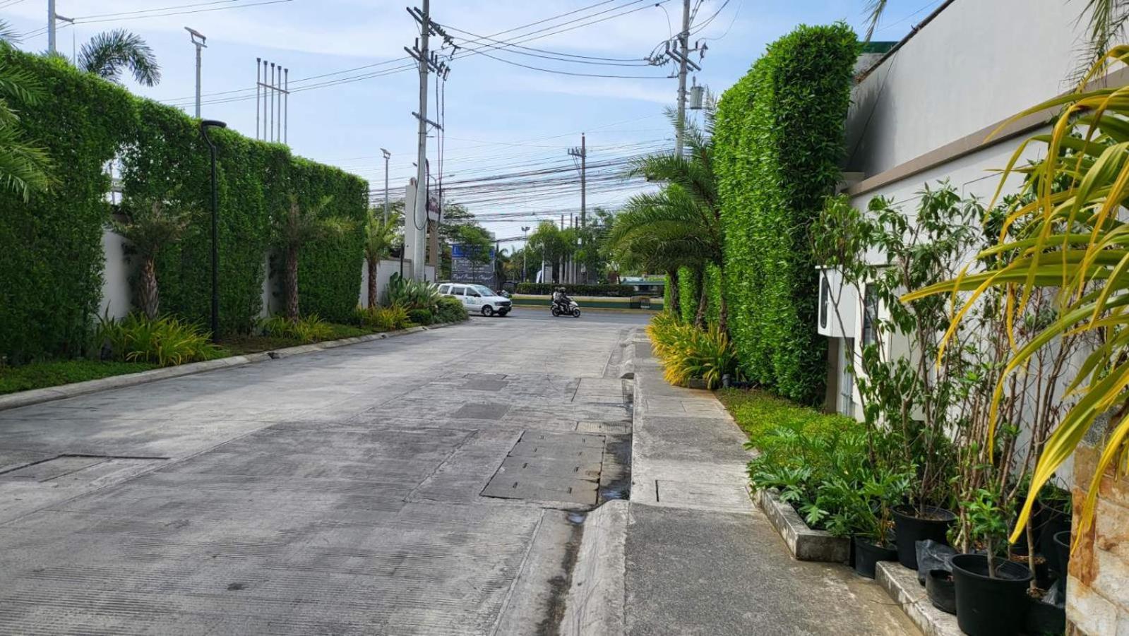 The Atherton- Spacious Modern Condo Unit In Paranaque Near The Airport, Makati, Bgc And Highways Paranaque City Eksteriør billede